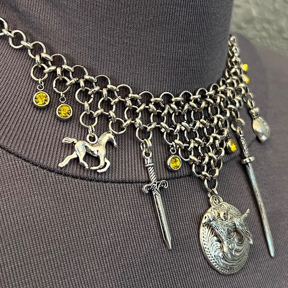 The Hound Sandor Clegane Handmade Chainmail Character Necklace Game of Thrones - Picture 6 of 15